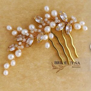 NWT bridal hair pin